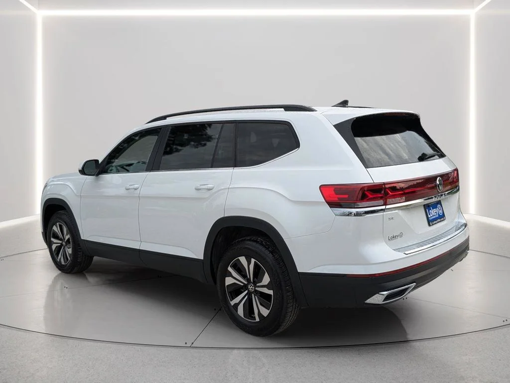 New 2026 White/off-white Volkswagen 2.0T SE image 4