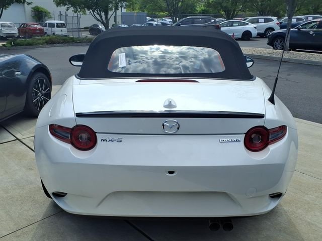 New 2026 Snowflake White Pearl Mazda Club image 4