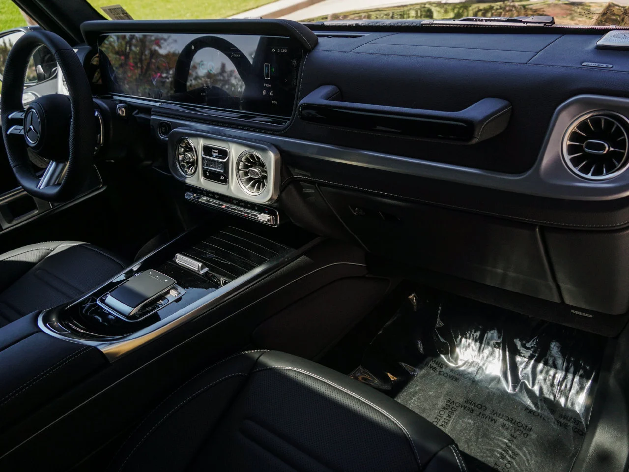 New 2027 Black Mercedes-Benz G 580 4MATIC® image 2