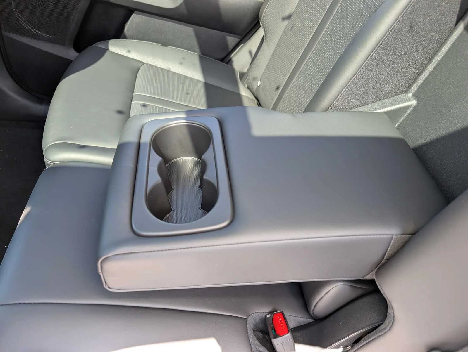 New 2026 Wolf Gray Kia S image 18