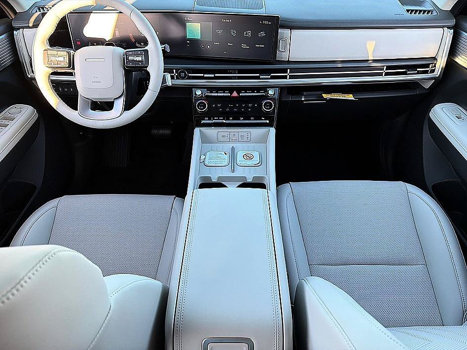 New 2027 Phantom Black Hyundai SEL image 6