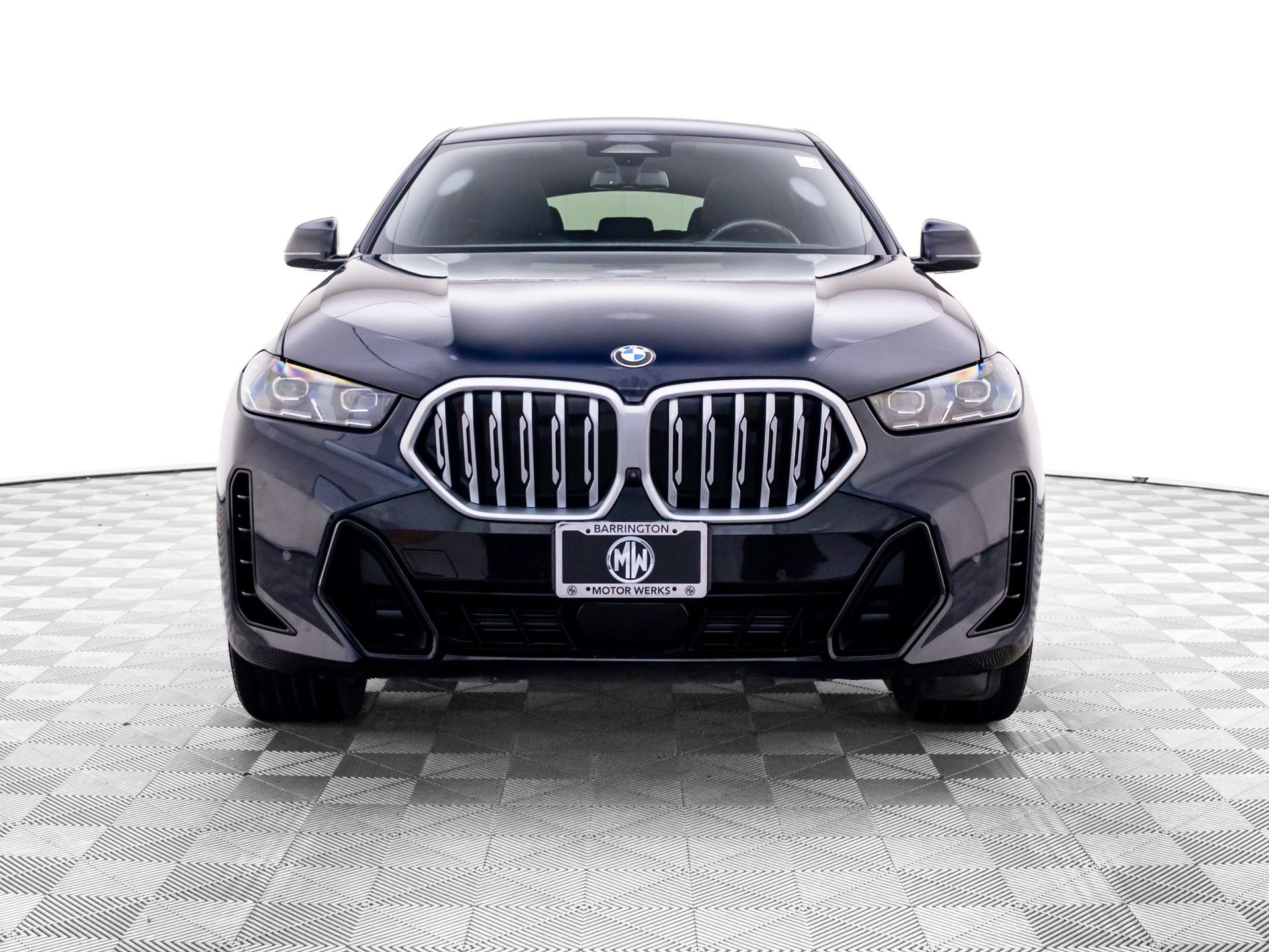 Used 2025 Black BMW xDrive40i image 8