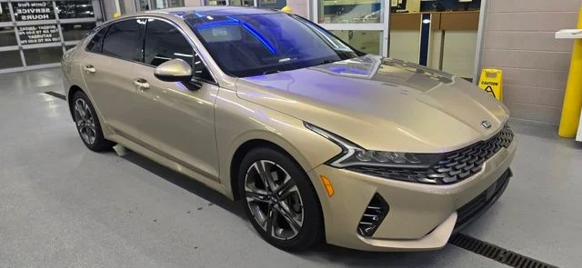 Certified Used 2021 Beige Kia EX image 1