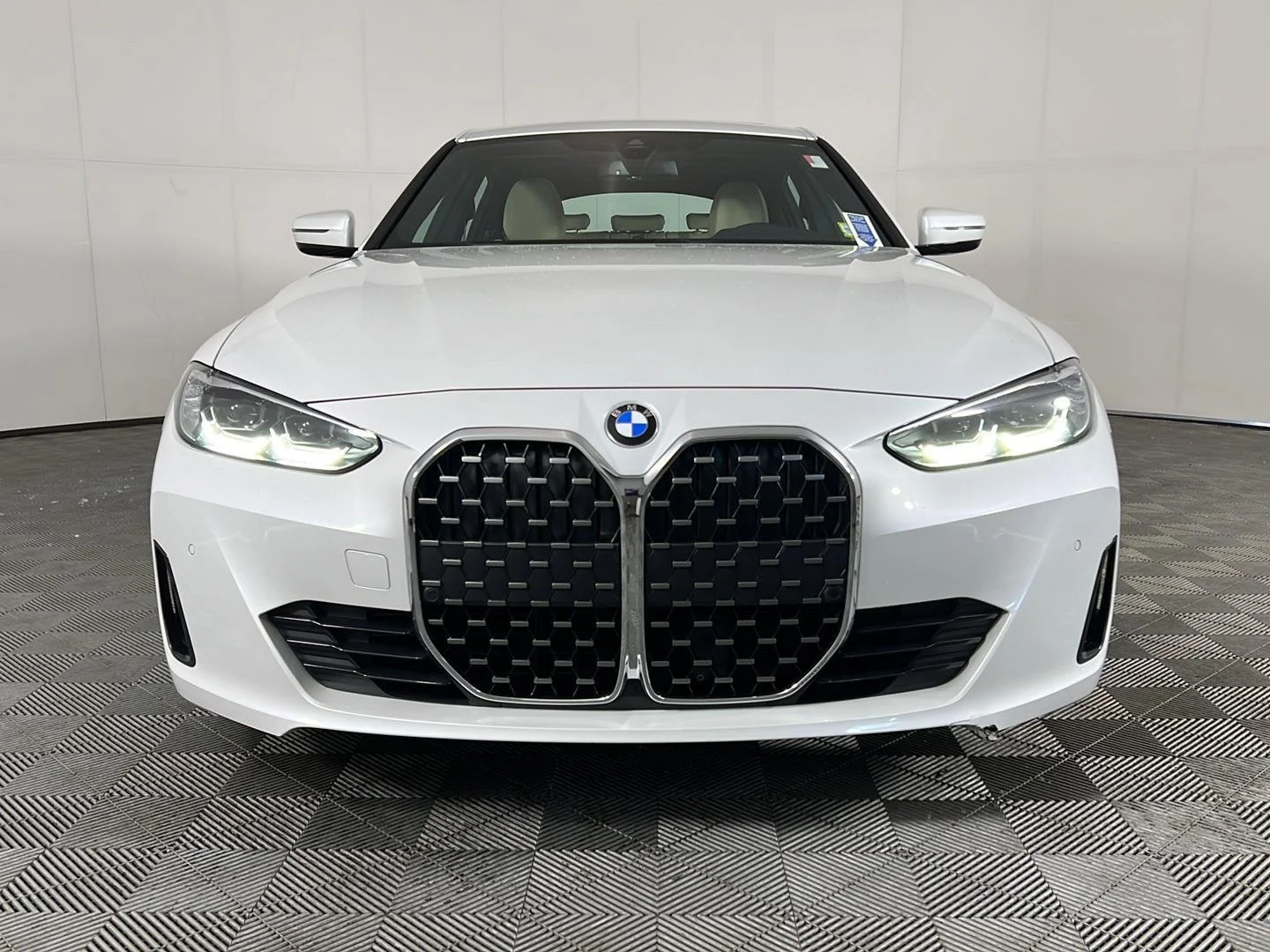 Used 2023 Mineral White Metallic BMW 430i xDrive image 13