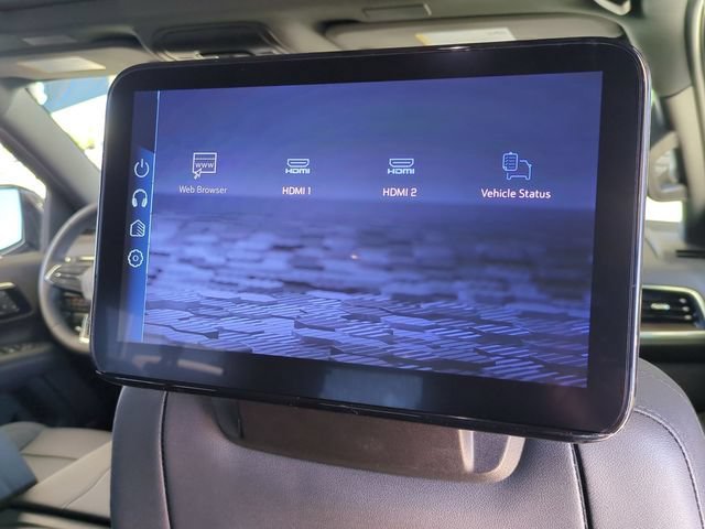 2026 Chevrolet Suburban Z71 - Photo 32