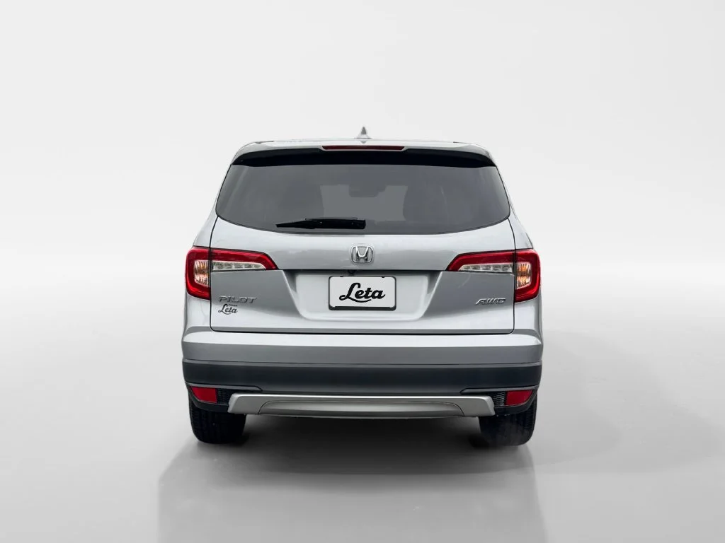Certified Used 2019 Silver Honda EX-L image 5