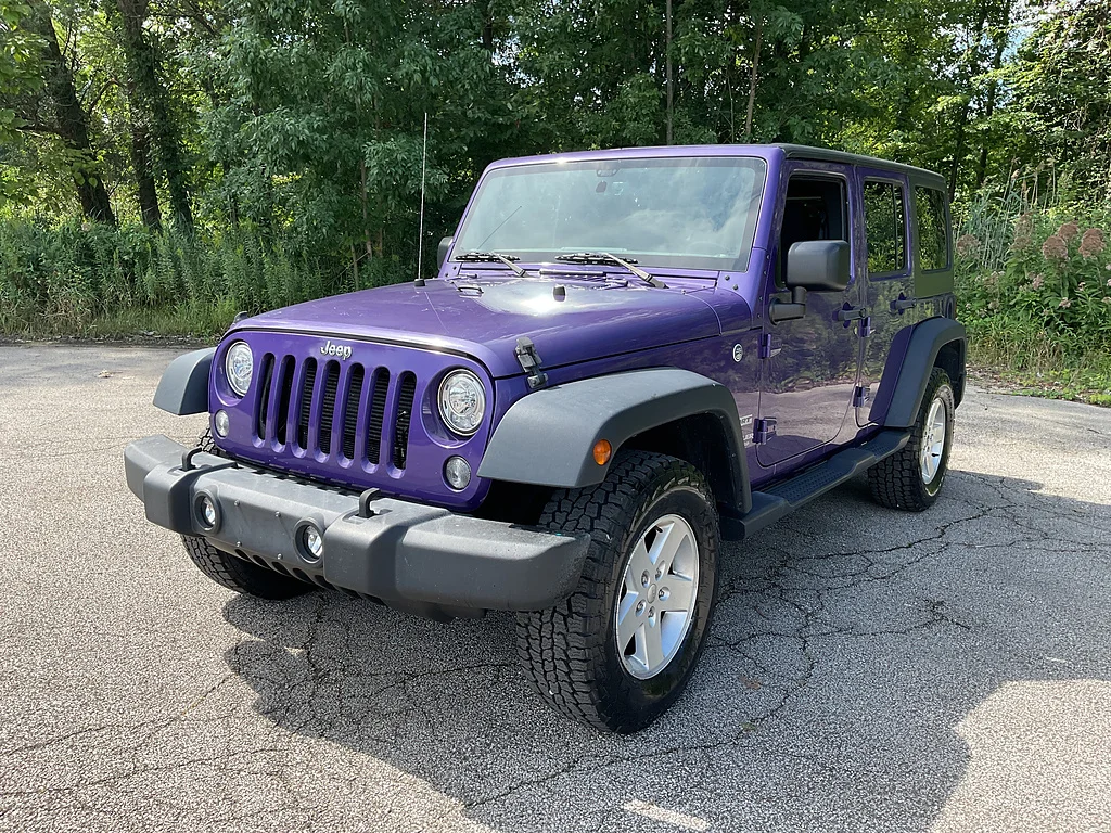 Used 2017 Xtreme Purple Clear Coat Jeep Sport image 3