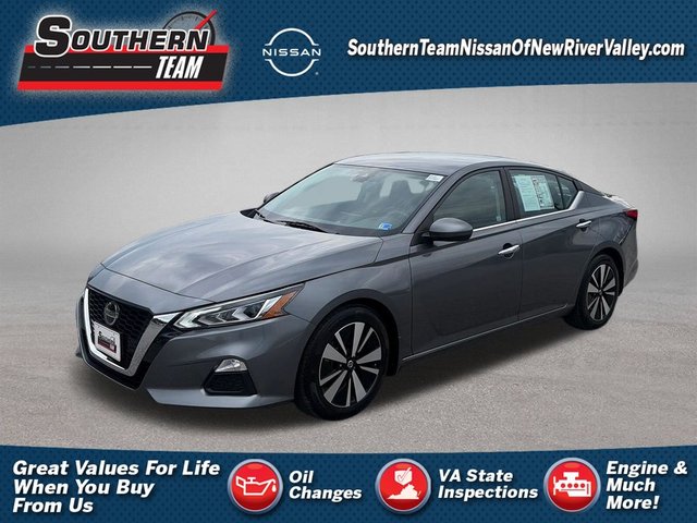 2022 Nissan Altima 2.5 SV