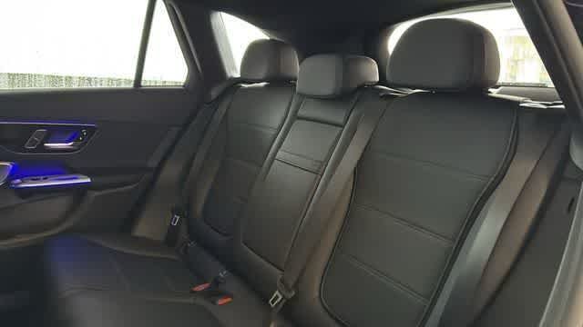 Used 2025 Black Mercedes-Benz GLC 300 image 30