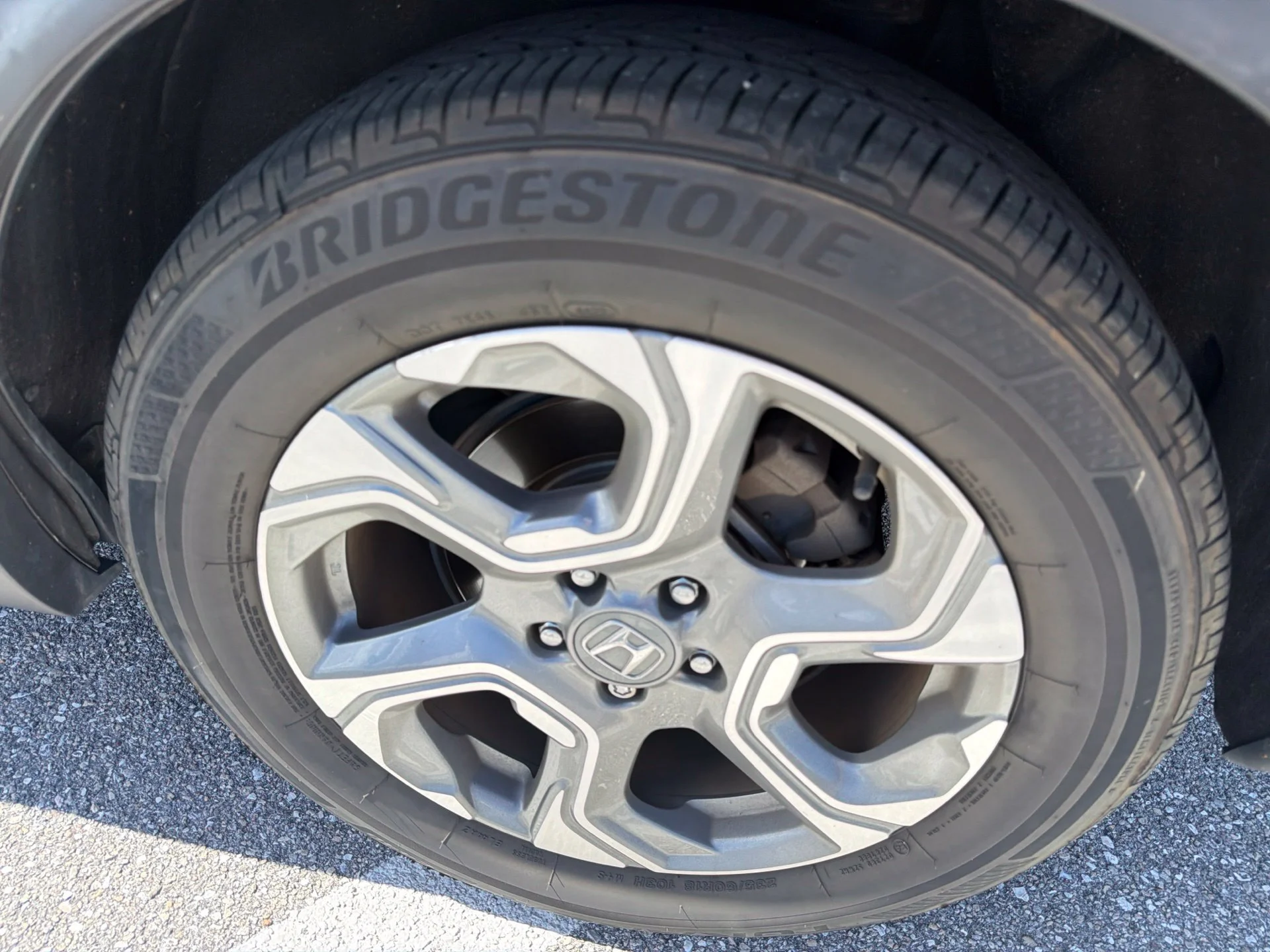 Used 2019 Lunar Silver Metallic Honda EX-L image 17