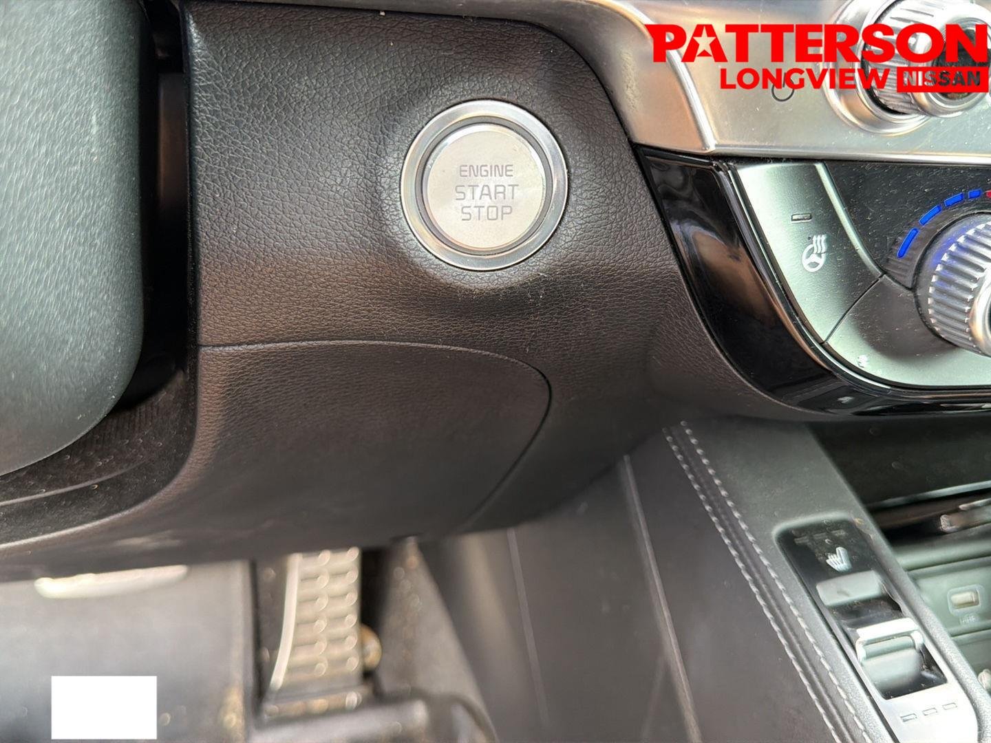 Used 2022 Wolf Gray Kia SX image 12