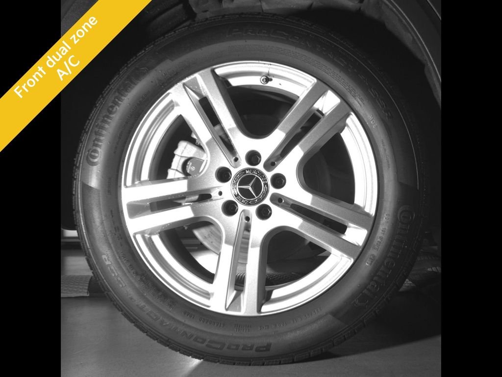 Used 2021  Mercedes-Benz GLA 250 image 11