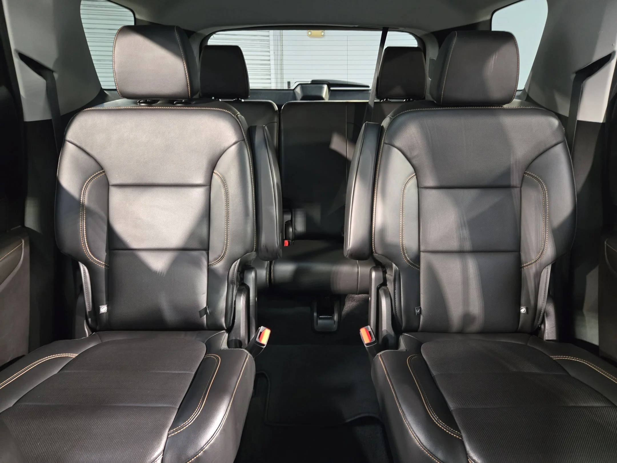 Used 2019 Summit White Chevrolet Premier image 13