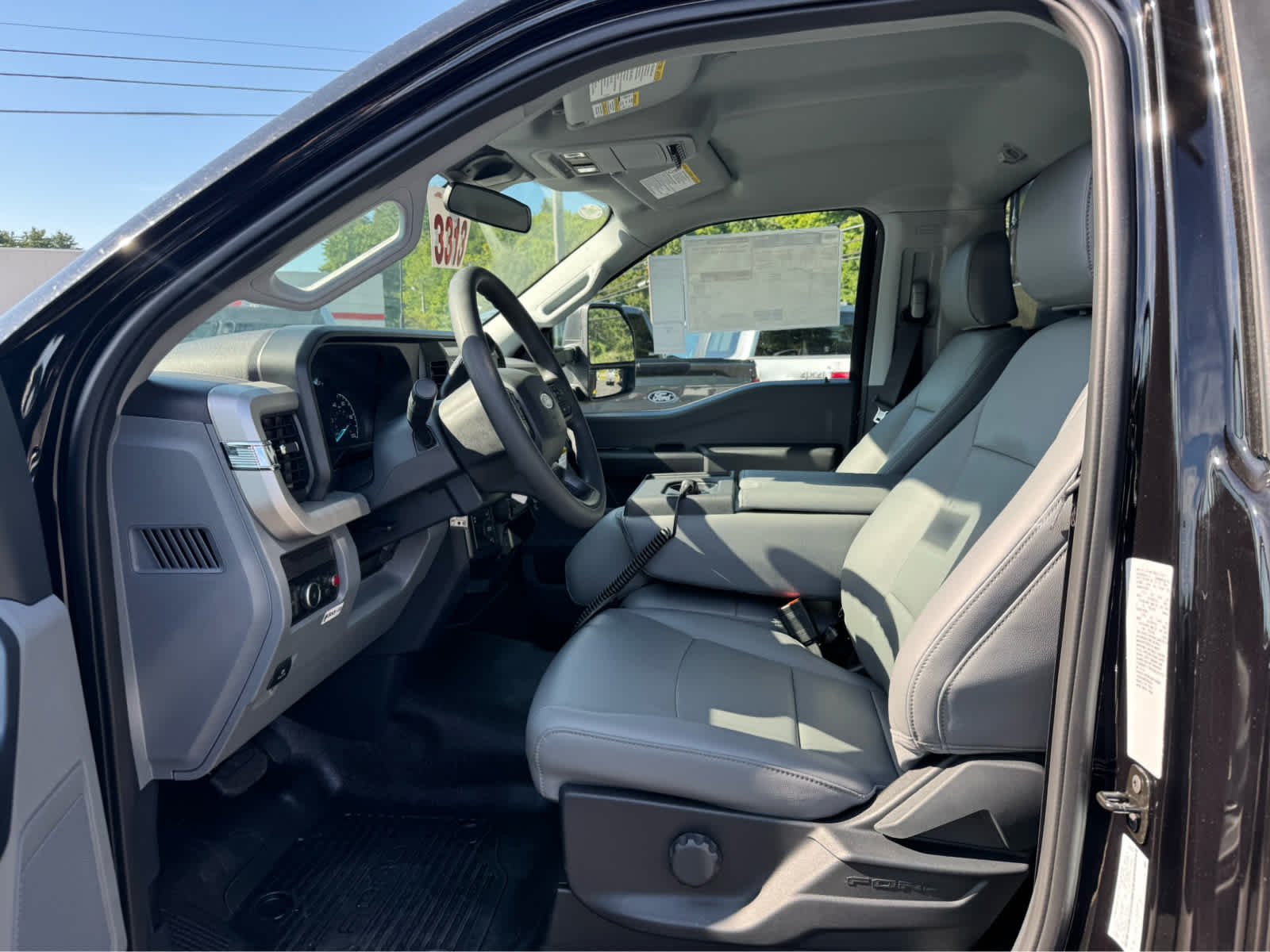New 2026 Agate Black Metallic Ford XL image 11