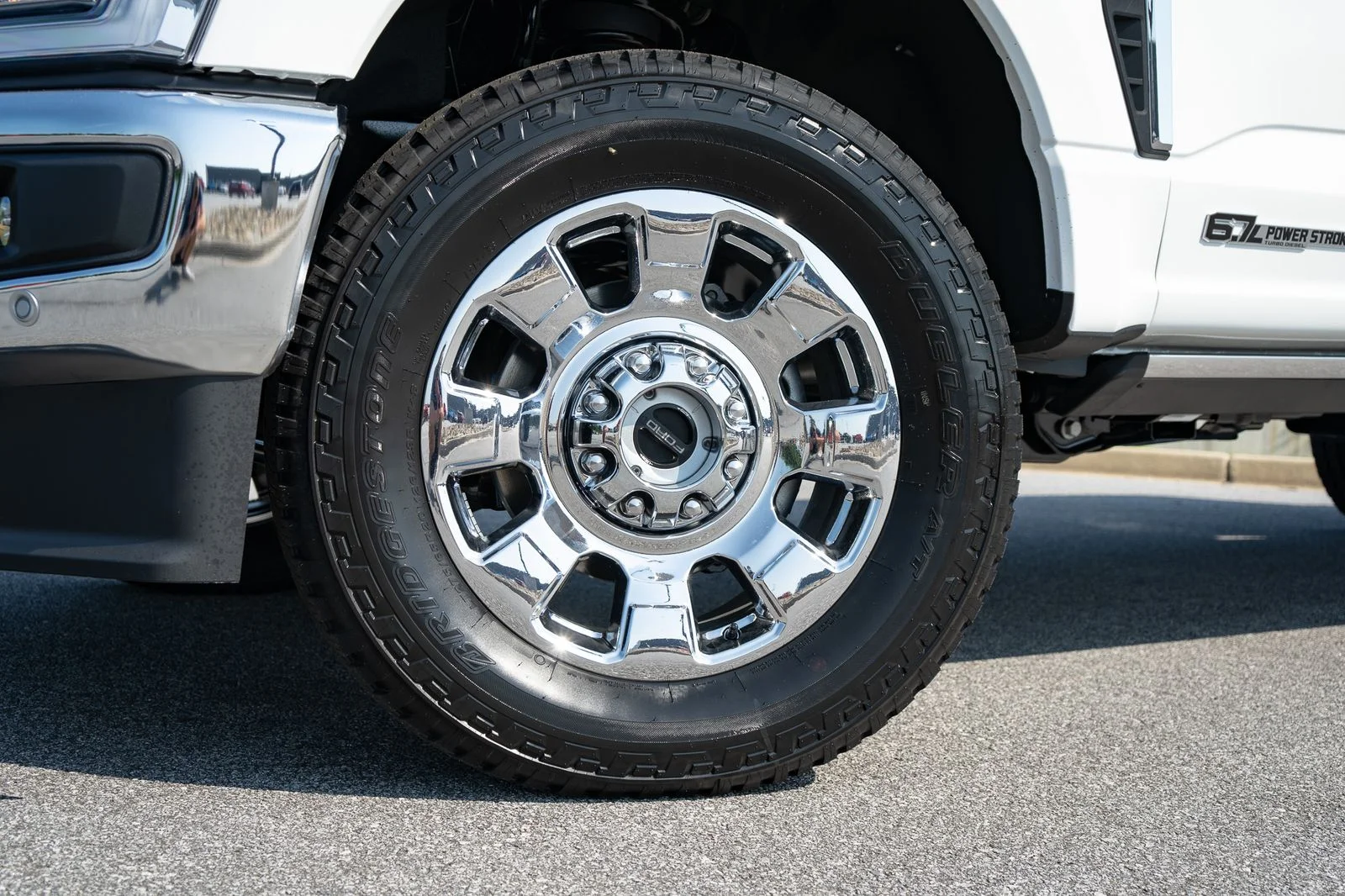 New 2026 Star White Metallic Tri-Coat Ford F-250® Lariat® image 7