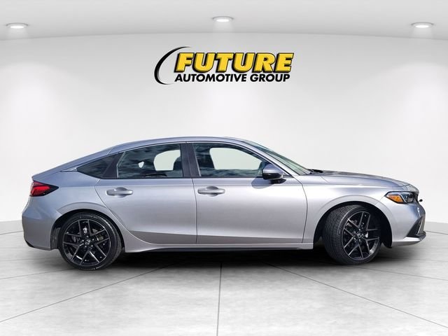 Used 2023  Honda Sport Touring image 3
