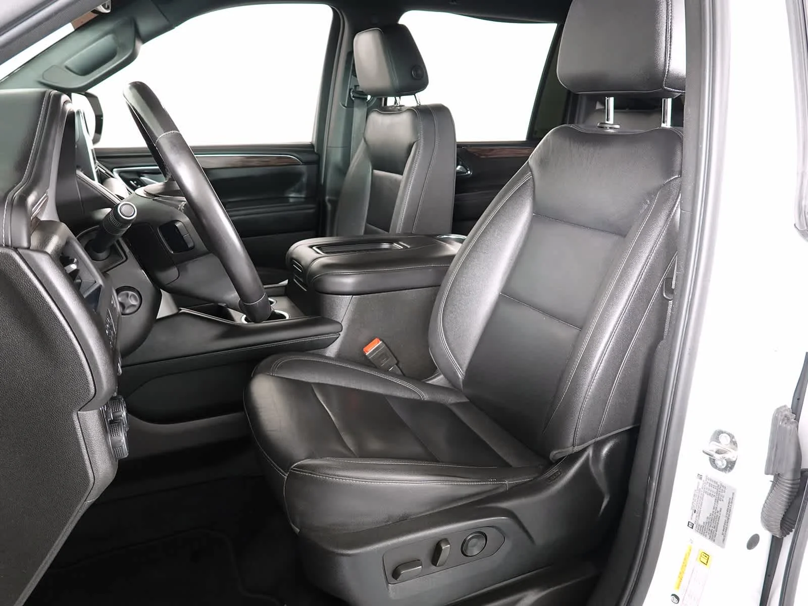 Certified Used 2022 WHITE Chevrolet Z71 image 10