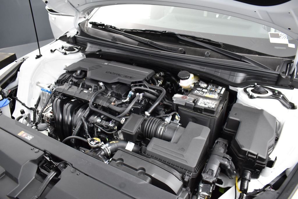 New 2026 Snow White Pearl Kia GT-Line image 20