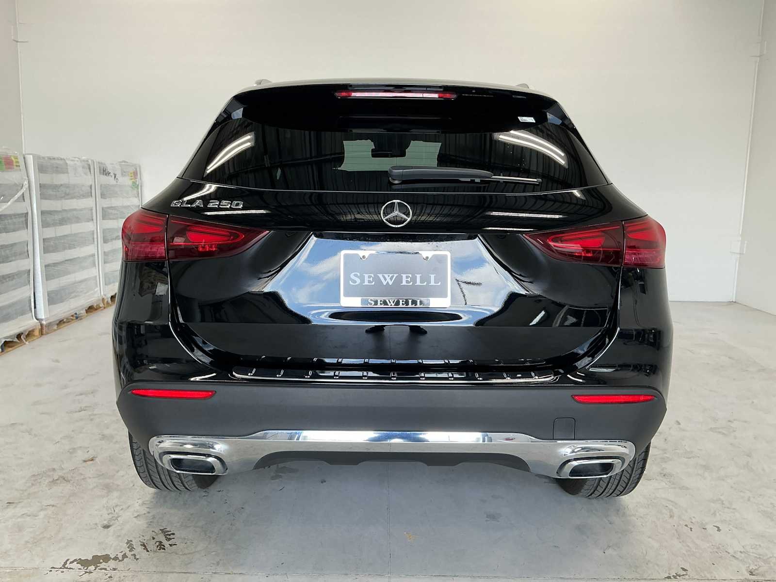Certified Used 2026 Night Black Mercedes-Benz GLA 250 image 5