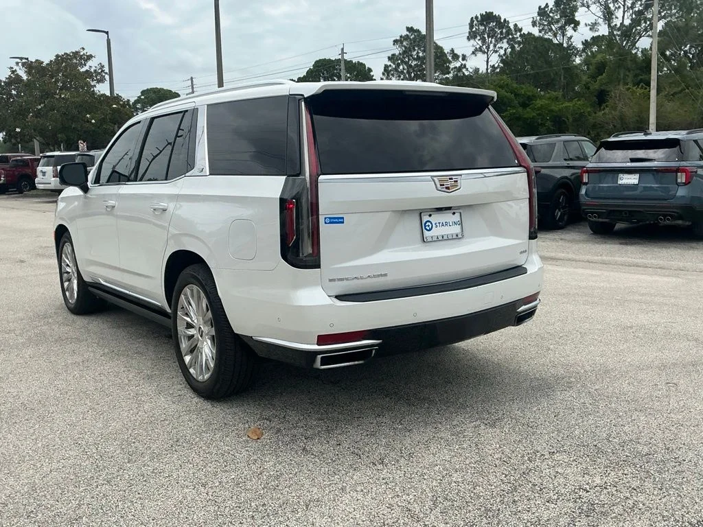Used 2023 White Cadillac Premium Luxury image 10