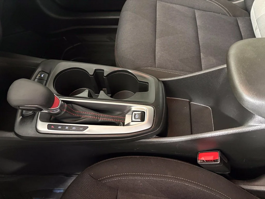 Used 2024 Red Chevrolet 1RS image 29