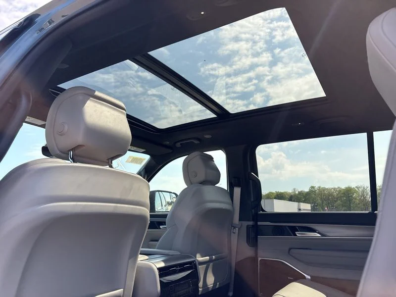 New 2026 Steel Blue Jeep Limited Altitude image 16