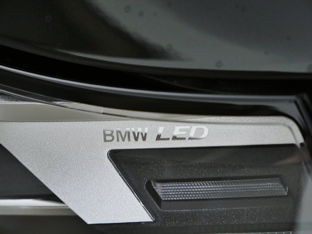 New 2026 Black Sapphire Metallic BMW 230i xDrive image 4