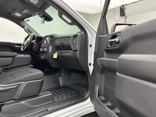New 2026 Summit White GMC Pro image 24