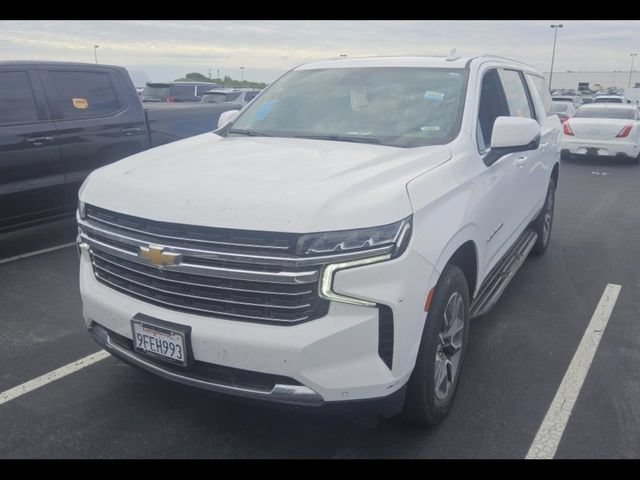 Used 2023 Summit White Chevrolet LT image 3