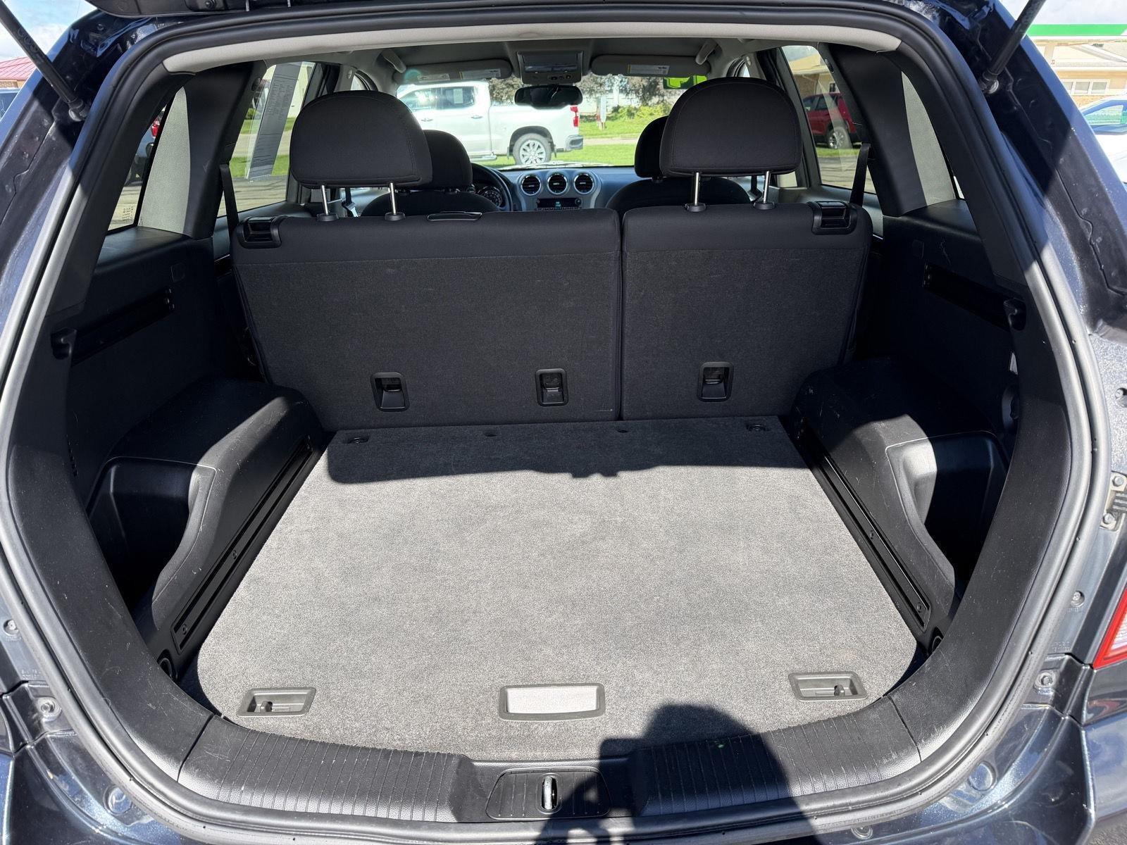 Used 2014 Black Granite Metallic Chevrolet LT image 9