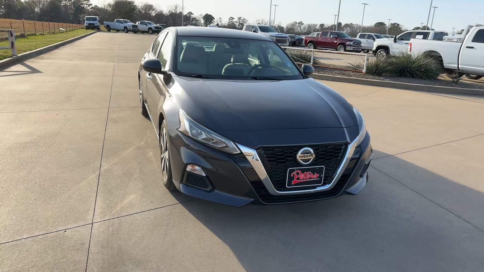 Used 2022 Storm Blue Metallic Nissan 2.5 SV image 4