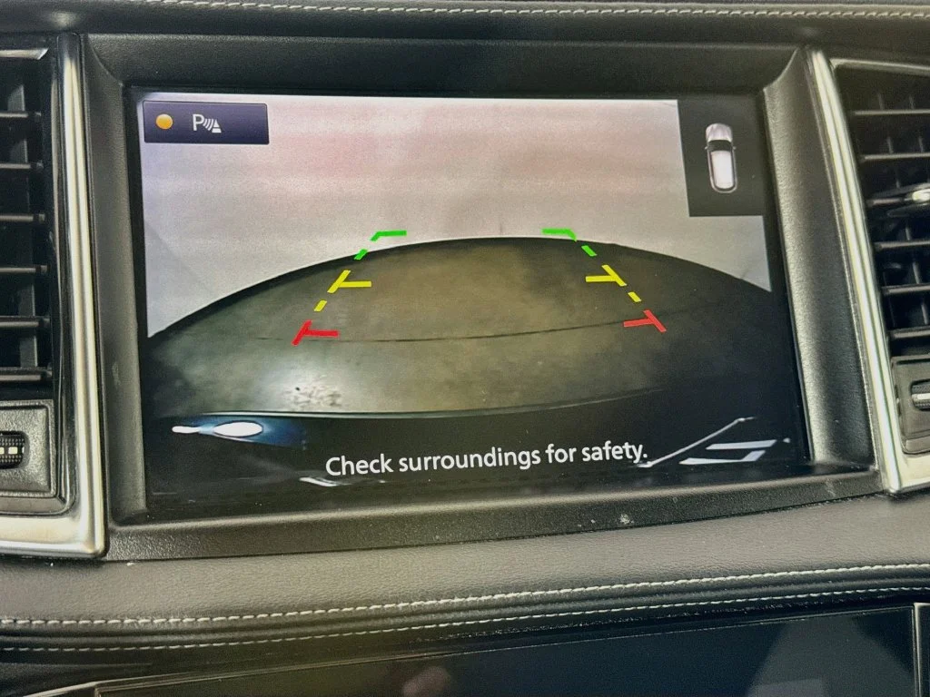 Certified Used 2020 Blue INFINITI LUXE image 18