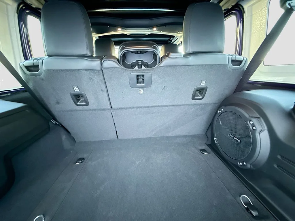 New 2026 Reign Jeep Rubicon X image 30