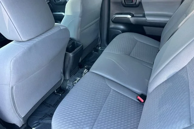 Used 2023 White Toyota SR5 image 13