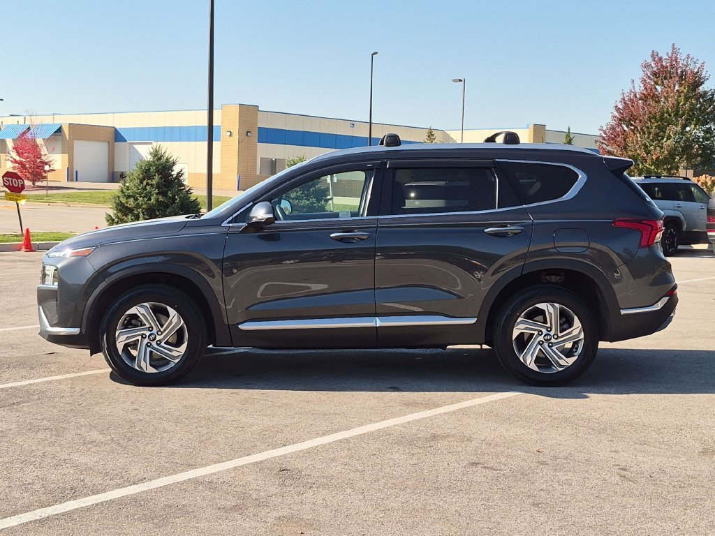 Certified Used 2022 Gray Hyundai SEL image 4