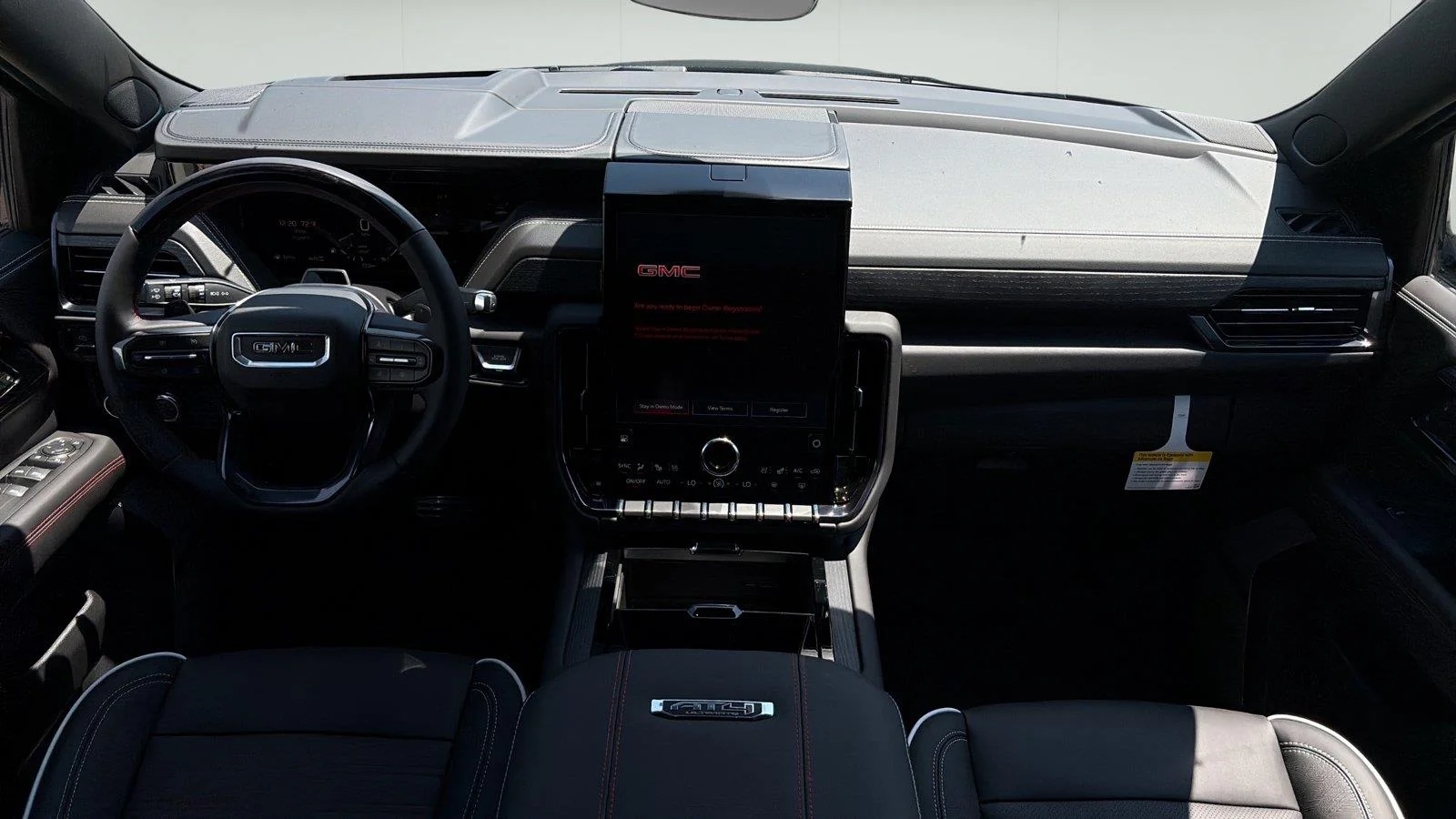 2026 GMC Yukon AT4 Ultimate - Photo 13