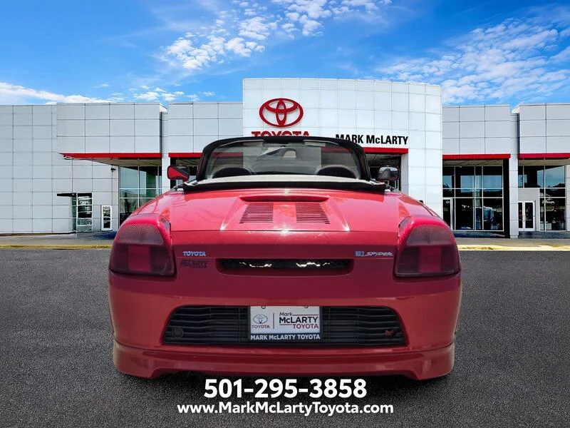 Used 2001 Absolutely Red TOYOTA 2DR CONV MANUAL image 4
