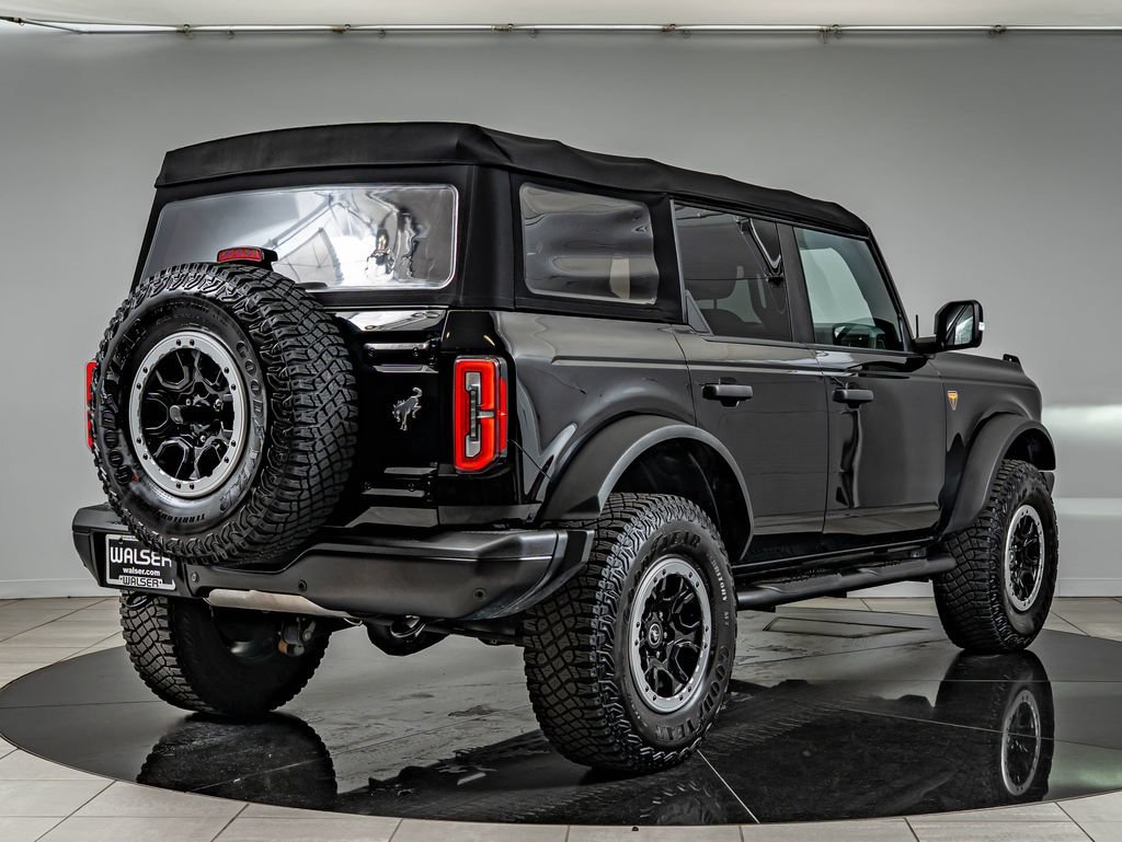 Used 2022 Shadow Black Ford Badlands image 5