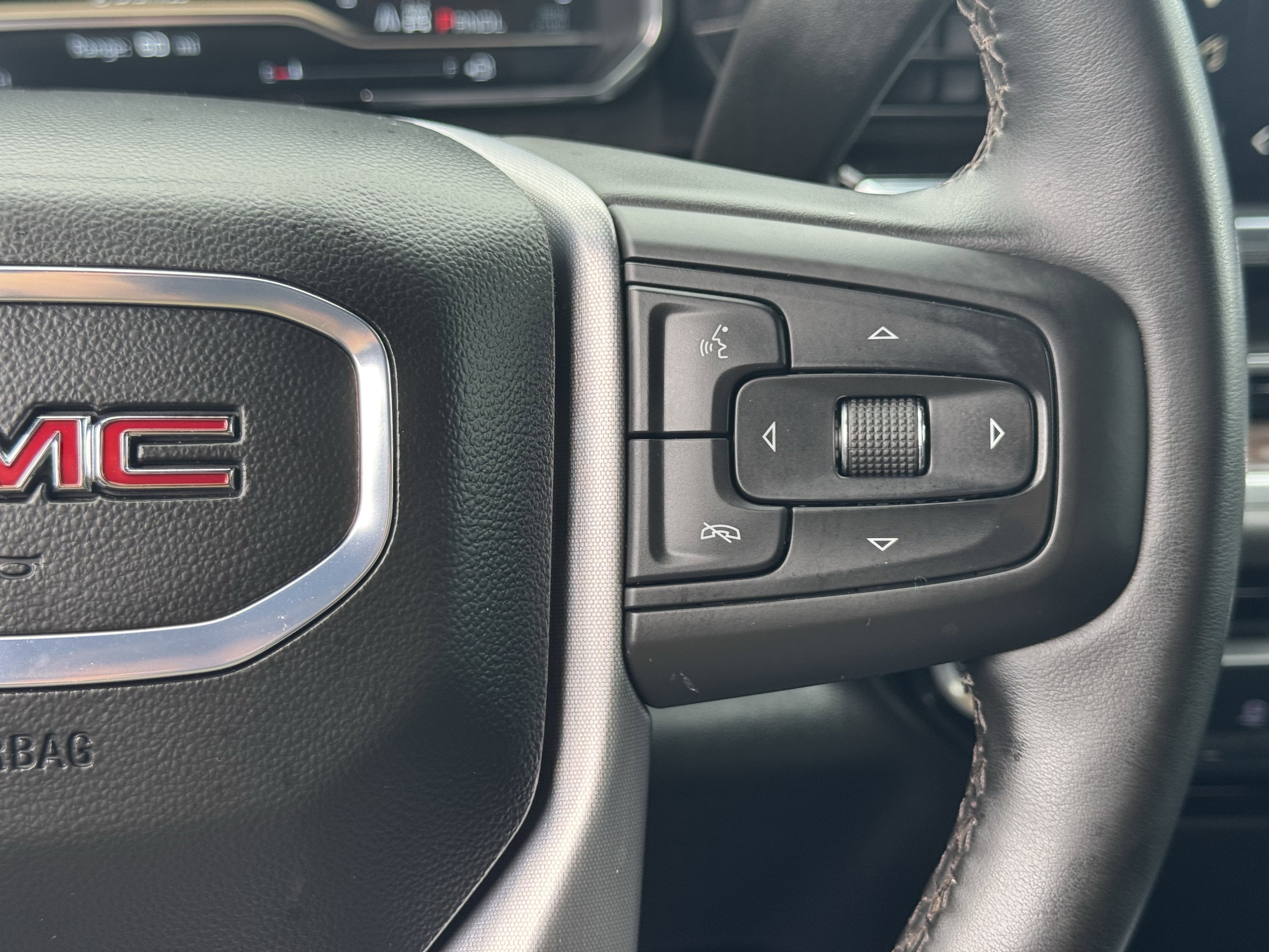 2025 GMC Sierra 1500 SLT - Photo 34