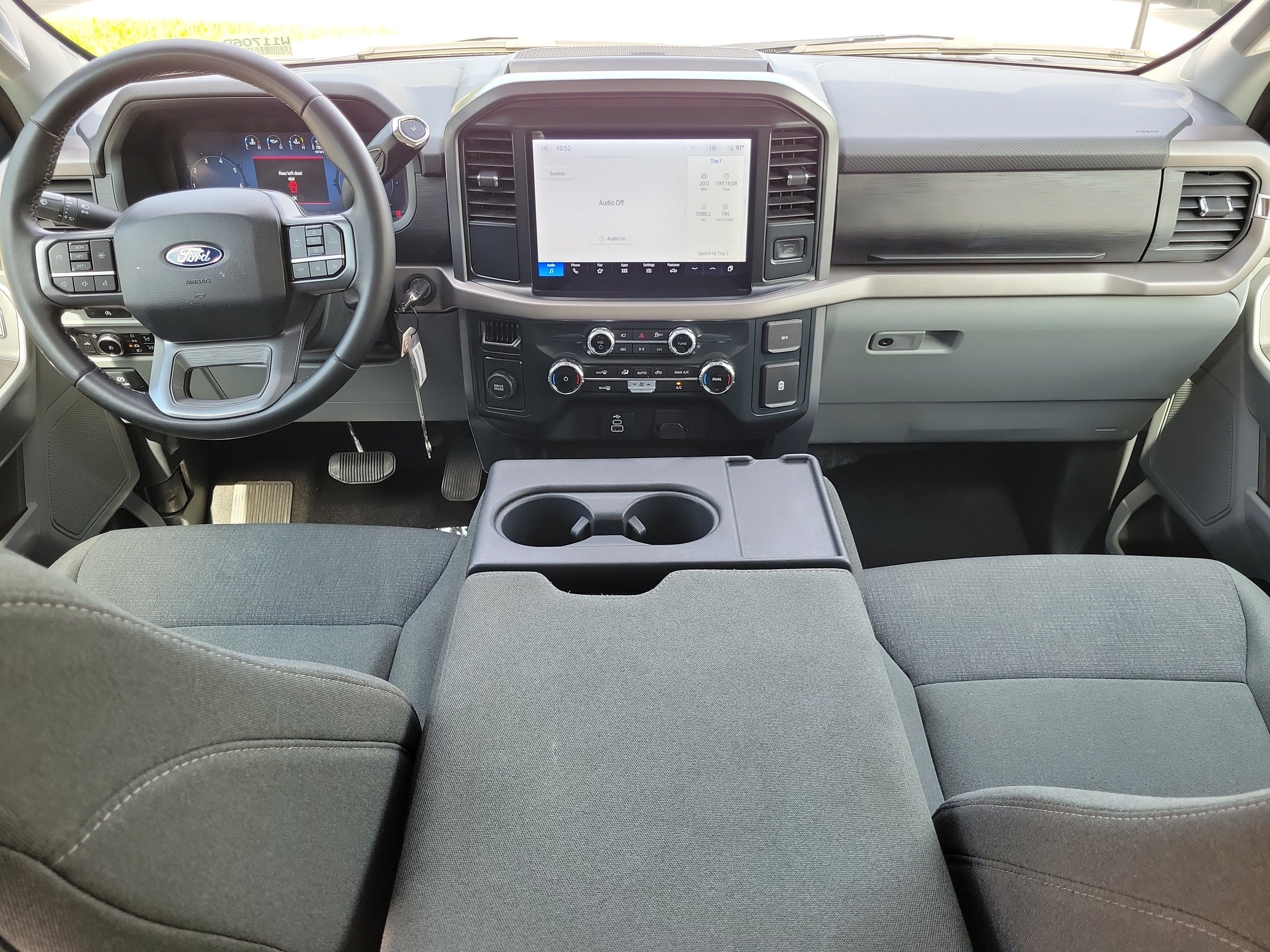 Used 2025 Agate Black Metallic Ford XLT image 12