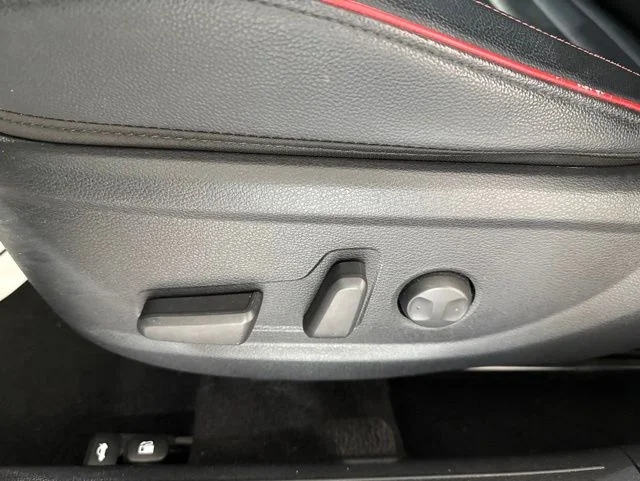 Used 2021 Black Kia GT image 17