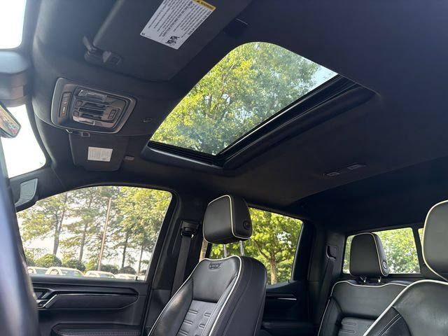 Used 2022 Silver GMC AT4X image 32