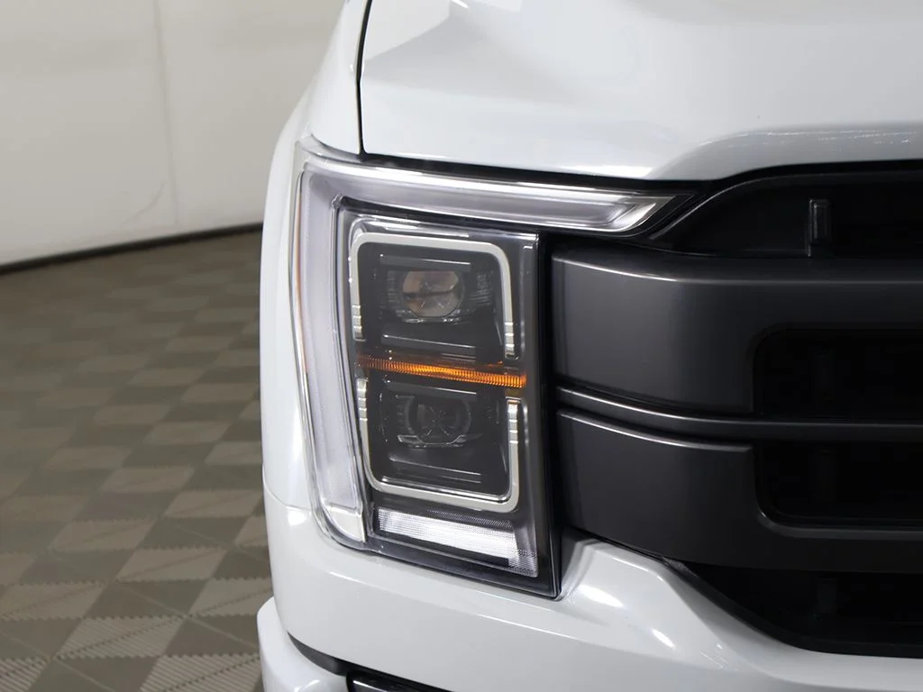 Used 2023 Avalanche Gray Ford Lariat image 18