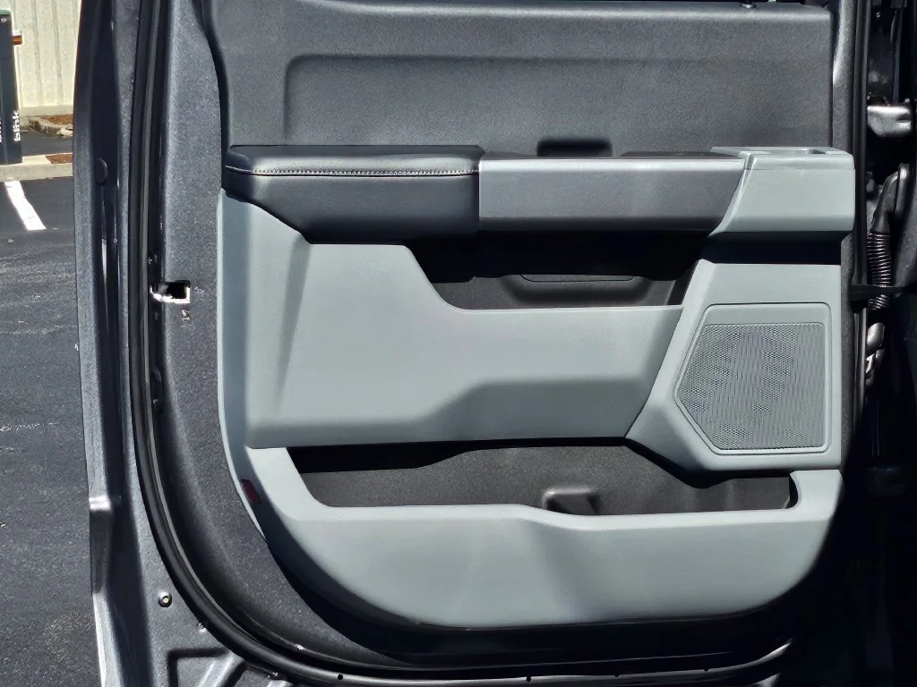 New 2027 Carbonized Gray Metallic Ford F-350® XLT image 33
