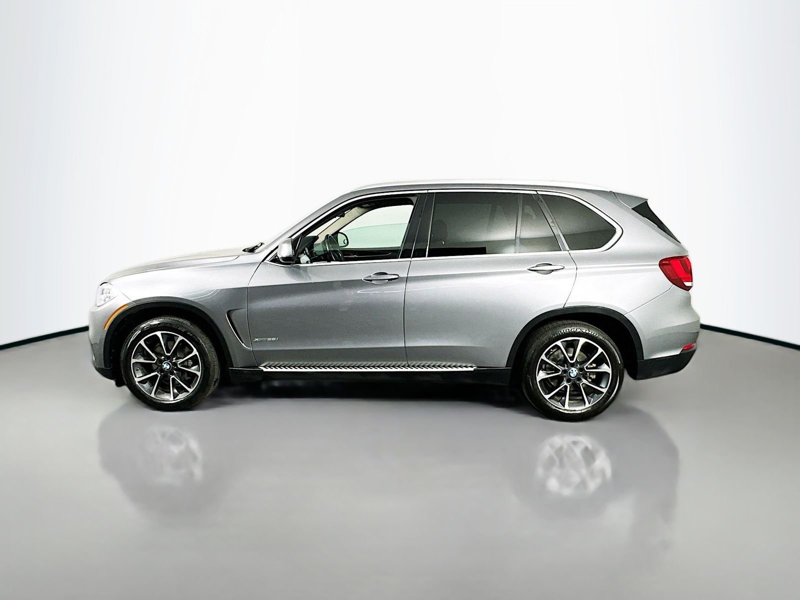Used 2016 Space Gray Metallic BMW xDrive35i image 4