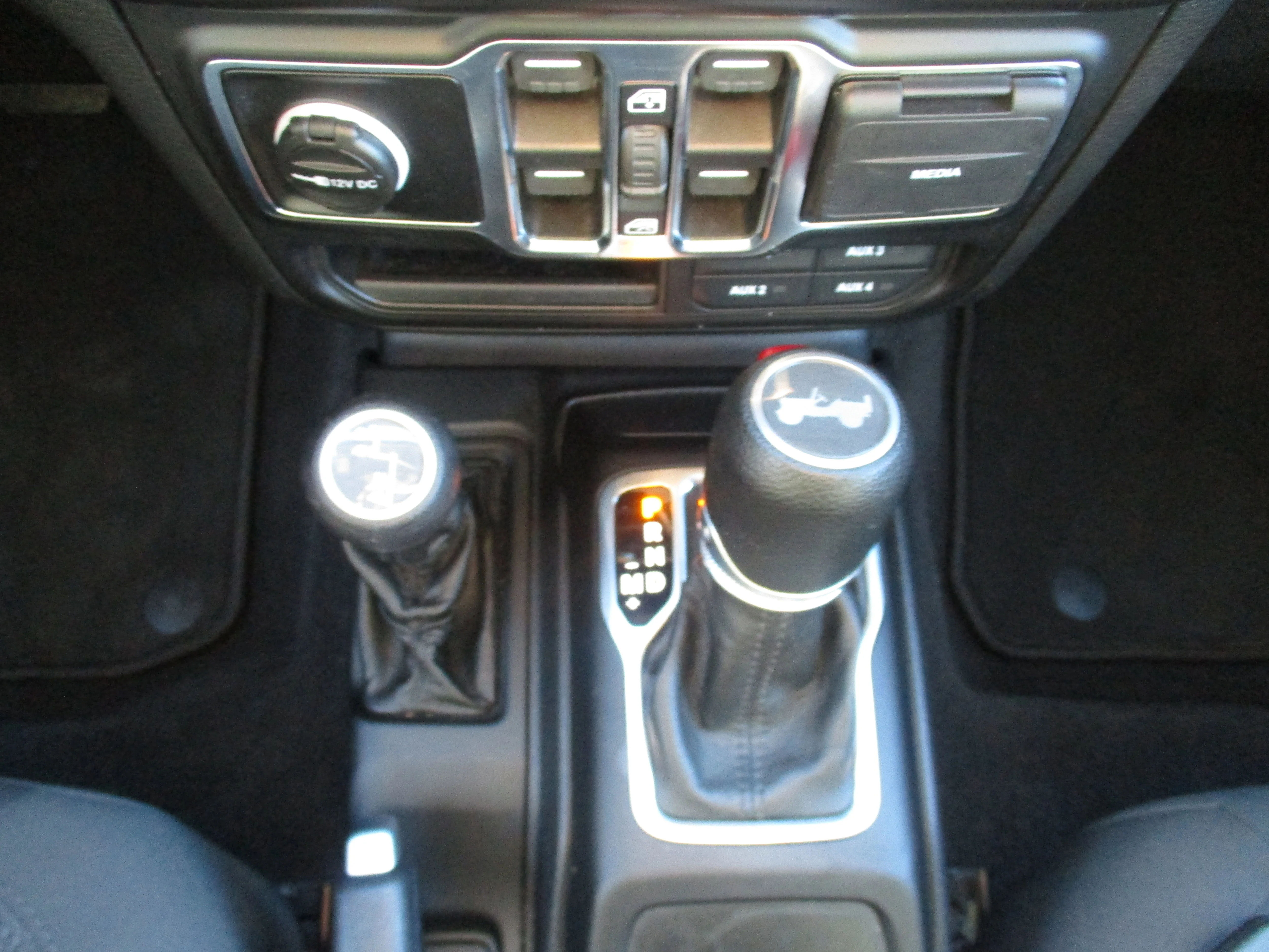 Used 2021 Snazzberry Pearlcoat Jeep Unlimited Sport Altitude image 41