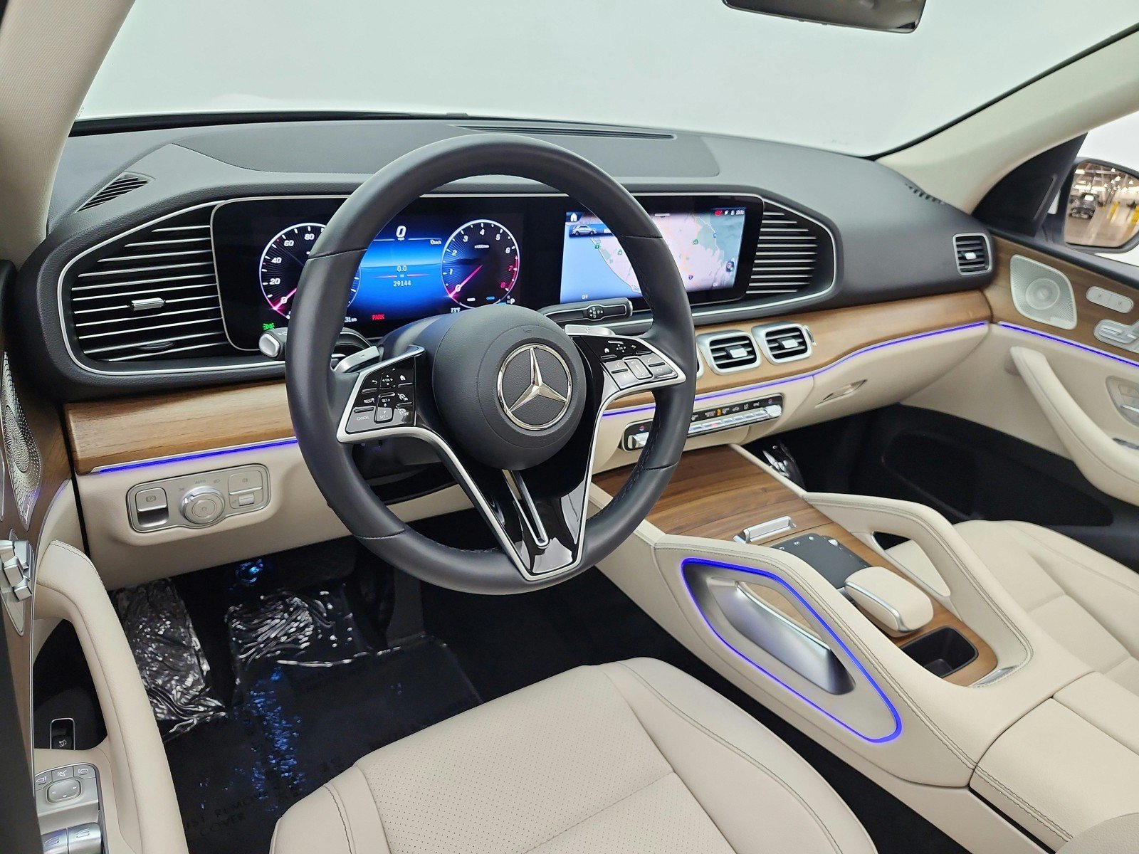 Used 2024 Polar White Mercedes-Benz GLE 350 4MATIC® SUV image 12
