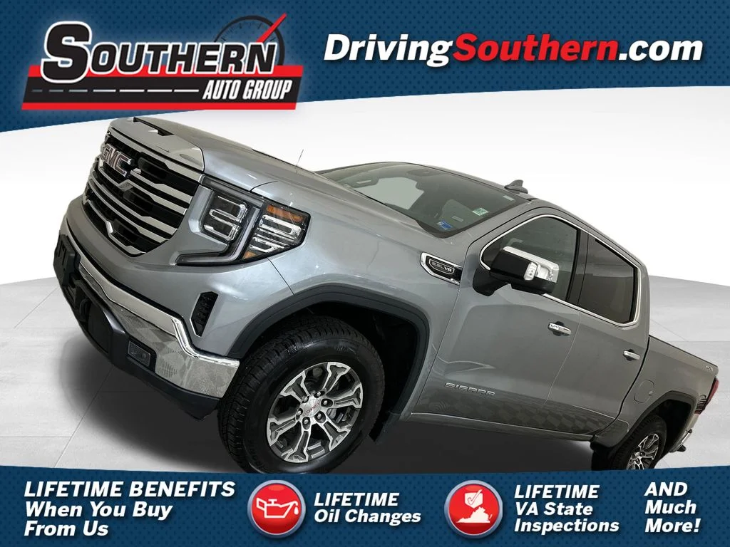 Used 2025 Silver GMC SLT image 1