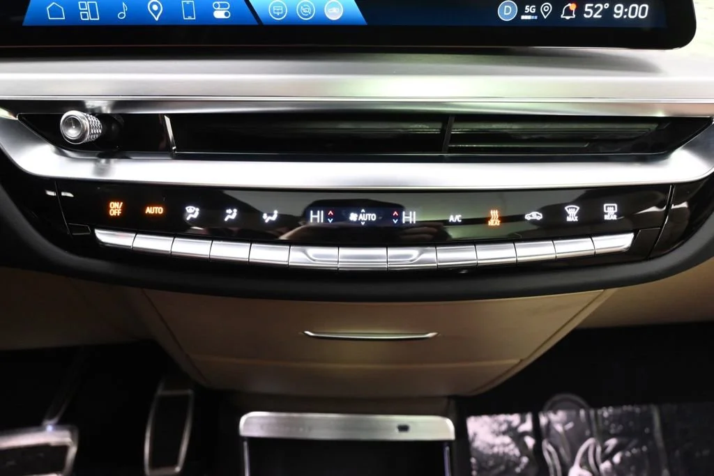 2025 Cadillac LYRIQ Sport 3 - Photo 31