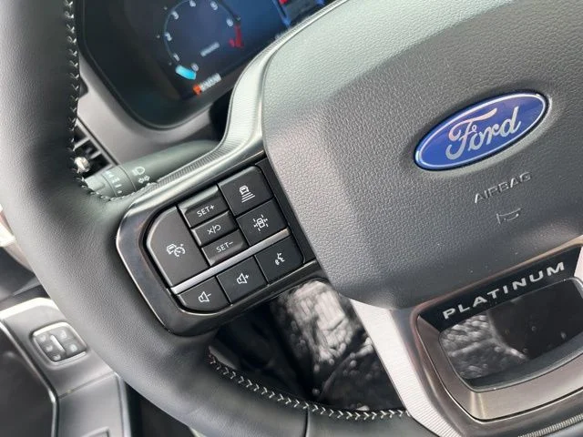 New 2026 Star White Metallic Tri-Coat Ford Platinum® image 72